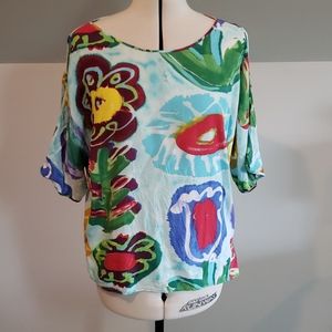 Jams World top with open shoulder sleeve